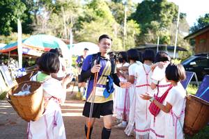 BIB: 304
                            <button type="button" onclick="openModal(19047043)" class="btn btn-primary btn-sm float-right btn-popup" data-toggle="modal" data-target=".modal-high-quality">
                        <i class="fas fa-shopping-cart"></i> Add to Cart
                    </button>
                                            <button type="button" onclick="isThisMe(19047043, true)" class="btn btn-success btn-sm float-right btn-popup btn-isme hidden" data-toggle="tooltip" data-placement="bottom" title="นี่คือรูปของคุณใช่ไหม คลิกที่นี่เพื่อเอาเข้าอัลบั้ม">
                        <i class="fas fa-plus"></i> Add to album
                    </button>
                    <button type="button" onclick="isThisMe(19047043, false)" class="btn btn-warning btn-sm float-right btn-popup btn-isnotme hidden">
                        <i class="fas fa-ban"></i> Remove from album
                    </button>